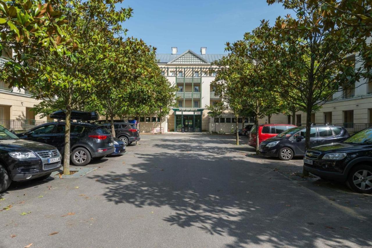 Rainbow Duplex N°1 Disney Serris Ngoại thất bức ảnh